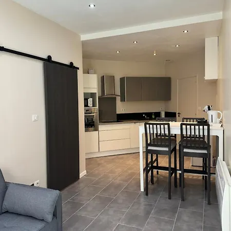 Hyper-centre De Апартаменты Нанси